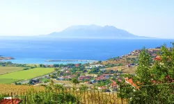 Çeşme ve Urla'dan kaçanların tercihi: Kışın sadece 3 kişi yaşıyor, taş sokakları ve manzarası ile Ege'nin cenneti