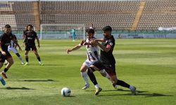 Bandırmaspor adını finale yazdırdı