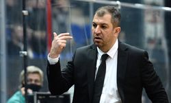 Aliağa Petkimspor'da yol ayrımı: Başantrenör Burak Gören takıma veda etti