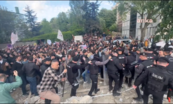 Boğaziçi'nde Nureddin Yıldız protestosu:  İstismarı meşrulaştıramazsınız