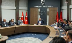CHP MYK'sı sonrası Özel'den açıklamalar: Koruma zafiyeti görmüyorum, erişilebilir bir siyasetçi olmak benim tercihim