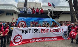 DİSK Genel Başkanı Çerkezoğlu İzmir’de konuştu: Grev hakkımızı sorgulamak kimsenin haddine değildir!