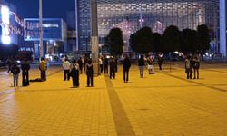 Taksim Meydanı’nda “Duran Adam” eylemi: 18 genç gözaltına alındı