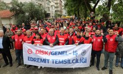 Edremit'te 1 Mayıs coşkusu: Başkan Ertaş'tan işçi dayanışmasına destek
