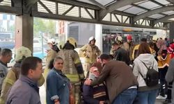 İki metrobüs çarpıştı: Olay yerinde yaralılar var
