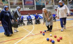 Antrenman sahasında anne eli: Boccia takımının ilham veren yolculuğu