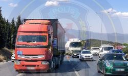 İzmir'de arızalı araç trafiği felç etti: 2.5 km trafik yoğunluğu oluştu