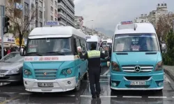 En yüksek tarife 50 TL: İzmir'de ilçe ilçe minibüs fiyatları 2025