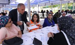 Sıcacık çaylar, sıcacık sohbetler: İzmirli kadınlar etkinlikle bir araya geldi