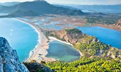Altın sarısı kumları ile ödüle doymayan bir plaj: Caretta Carettalara ev sahipliği yapıyor