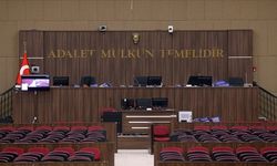 İzmir’de 69 yaşındaki emeklinin “diplomasız Erdoğan” paylaşımı yargıya taşındı: Yurt dışına çıkış yasağı geldi