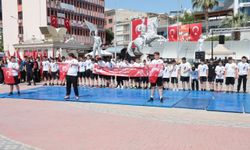 Menemen'de 19 Mayıs coşkusu: Atatürk’ün emaneti emin ellerde