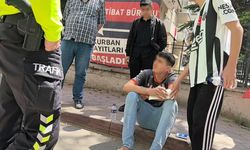 Motosikletli şahıs 15 yaşındaki çocuğu bıçaklayıp kaçtı
