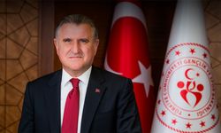 Bakan Bak’tan şampiyonlara yürekten tebrik