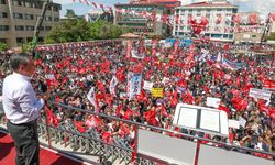 Özgür Özel'den iktidara mesaj: Milletin barış taleplerini heba ettirmeyeceğiz
