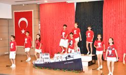 Çiğli'de genç yetenekler göz doldurdu: 'Aynı Gemideyiz' oratoryosuna yoğun ilgi