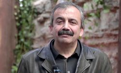 Sırrı Süreyya Önder hayatını kaybetti