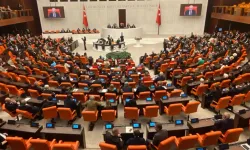 TBMM’ye üçüncü dini bayram teklifi