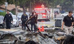 San Diego’da uçak kazası: Evler ve araçlar alev aldı