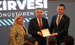 Vali Elban duyurdu: İzmir’de 2025’in ilk 4 ayında 75 organize suç örgütü çökertildi!