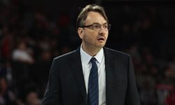 Aliağa Petkimspor'da Özhan Çıvgın dönemi: 2 yıllık sözleşme imzalandı