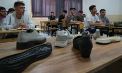 Geleceğin ayakkabıcıları İzmir'de yetişiyor