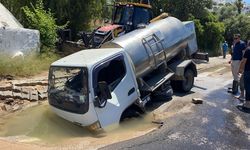Bodrum’da isale hattı patlad tanker çukura düştü