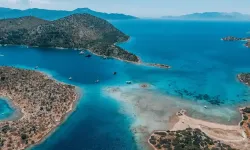 Karayipler'i uzakta aramayın: İzmir'e 4 saat uzaklıkta el değmemiş koyları, turkuaz renkli suyu ile sakin bir köşe