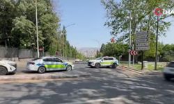 Çankaya Köşkü yakınında hareketli anlar: Silah çeken bir kişiyi polis etkisiz hale getirdi