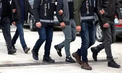 Tesettürlü kadını işletmeye almadıkları iddia edilmişti: İzmir'de 3 kişiye gözaltı