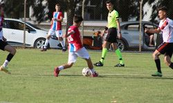 Foça Belediyespor beş yıl sonra şampiyonlukla döndü!