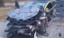 İzmir'de katliam gibi kaza: 5 kişi öldü, 2 kişi yaralı