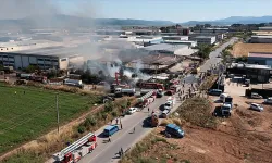 Bir dayanışma örneği: İzmir'in kül olan fabrikası yeniden ayağa kalktı