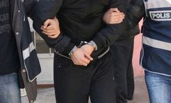 İzmir'de komşularını silahla vurdu: Şüpheli tutuklandı