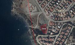 İzmir’in turistik ilçesinde denize manzaralı satış!