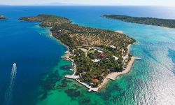 İzmir'de kıyıdan uzak gizli tatil rotası: Kalem Adası’na nasıl gidilir?