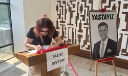 Manisalılar Ferdi Zeyrek’e taziye defterine yazdıklarıyla veda etti: Yastayız