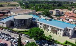 İzmir’de tartışmalı satışlara devam: Belediye 54 mülkü daha satıyor