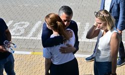 Özgür Özel ikinci günde de Nehir Zeyrek’i yalnız bırakmadı