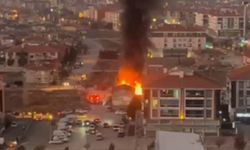Afyonkarahisar’da korkutan yangın: Maddi hasar oluştu