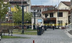 Balıkesir'de sokak ortasında bıçaklı tartışma: 1 ölü, 1 yaralı