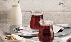 Bazı çay bardakları zehir saçıyor: Bardak seçerken dikkat!
