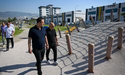 Bornovalı çocuklara at binme keyfi: Terapi Bahçesi yenileniyor
