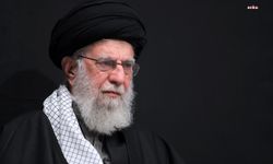 İran’ın dini lideri Hamaney uzun aranın ardından ilk kez halkın önüne çıktı