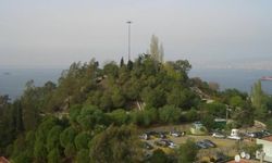 İzmir’in zirvesindeki gizemli yapı: Susuz Dede kimdir?
