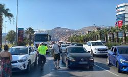 İzmirli sürücüler dikkat: Altınyol caddesi'nde 6 araçlık zincirleme kaza
