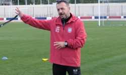 Tire 2021 FK Ufuk Uysal ile el sıkıştı