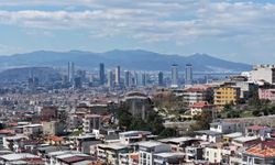 Bornova ve Bayraklı’nın ardından sıra Karşıyaka’da: 22 bin 500 yapıya inceleme