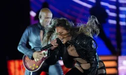 Jennifer Lopez İstanbul’u salladı: Konser eğlenceli dakikalara sahne oldu