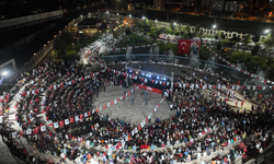 Torbalı sokakları sloganlarla inledi, Zafer Bayramı coşkuyla kutlandı
